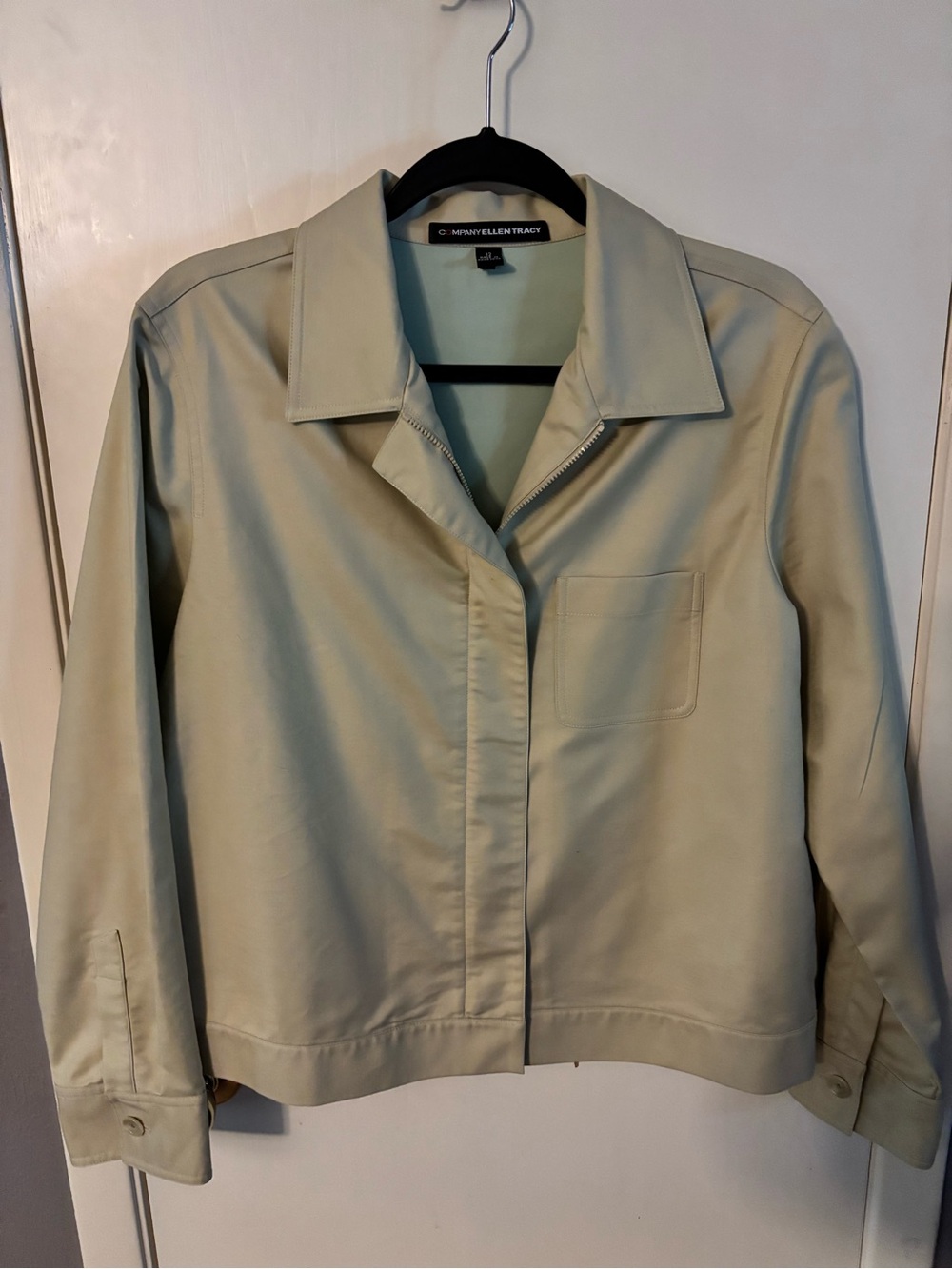 Company by Ellen Tracy Women’s Cropped Jacket-Size 12 -Like New
